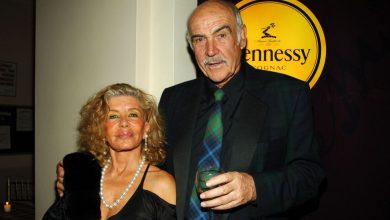 Photo of Sean Connery’s Wife Reveals the Star Struggled With Dementia Before His Death