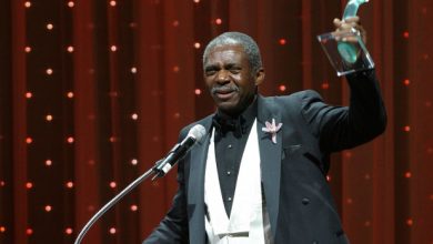 Photo of Sitcom star Charlie Robinson of ‘Night Court’ fame dead at 75.