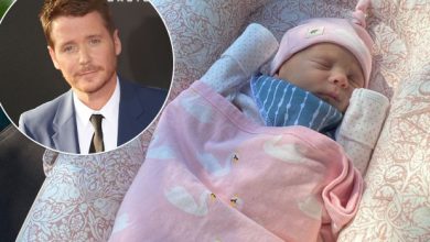 Photo of Kevin Connolly reveals newborn daughter caught COVID-19.