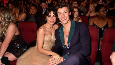 Photo of Camila Cabello shuts down Shawn Mendes engagement rumors.