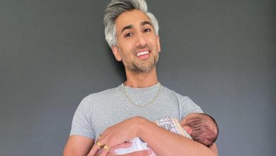 Photo of ‘Queer Eye’ star Tan France welcomes son Ismail via surrogate.