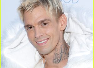 Photo of Aaron Carter Dead at 34, Drowning Suspected