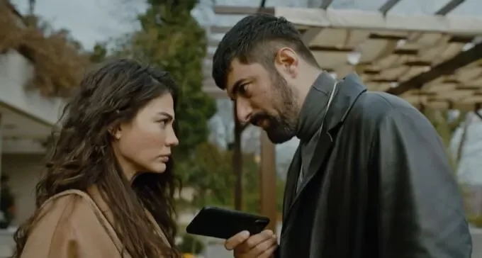 Photo of Interest is increasing exponentially, the harmony of Engin Akyürek and Demet Özdemir gets better with each new episode!
