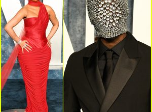 Photo of Cardi B Wears Red Veil as Offset Sports Diamond-Covered Face Mask to Vanity Fair Oscar Party 2023